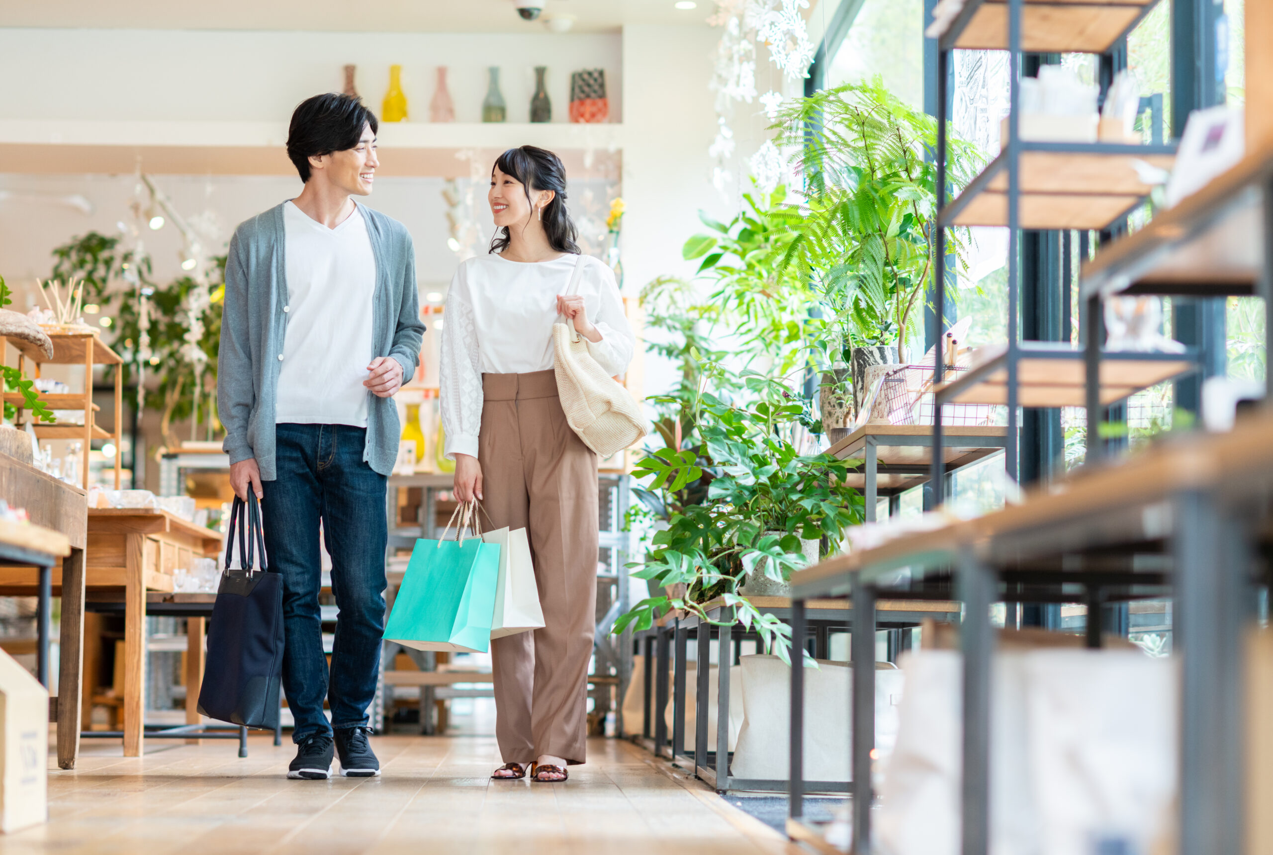 何を着ていいかわからない男性へおすすめの服装とは