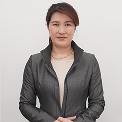 中村　良恵