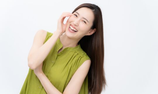 【婚活女性必見】清潔感とナチュラルメイクが第一印象を変える！男性目線での好印象の秘訣とは？