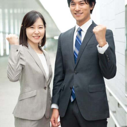 社内結婚のメリットとデメリット｜真剣な婚活はどうすべき？